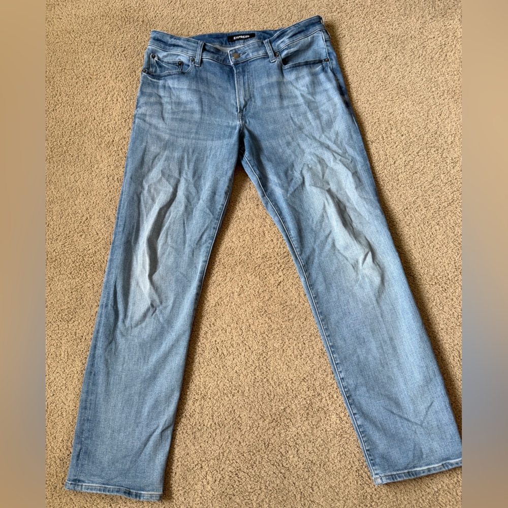 Express Slim Straight Light Wash Jeans - 34x32